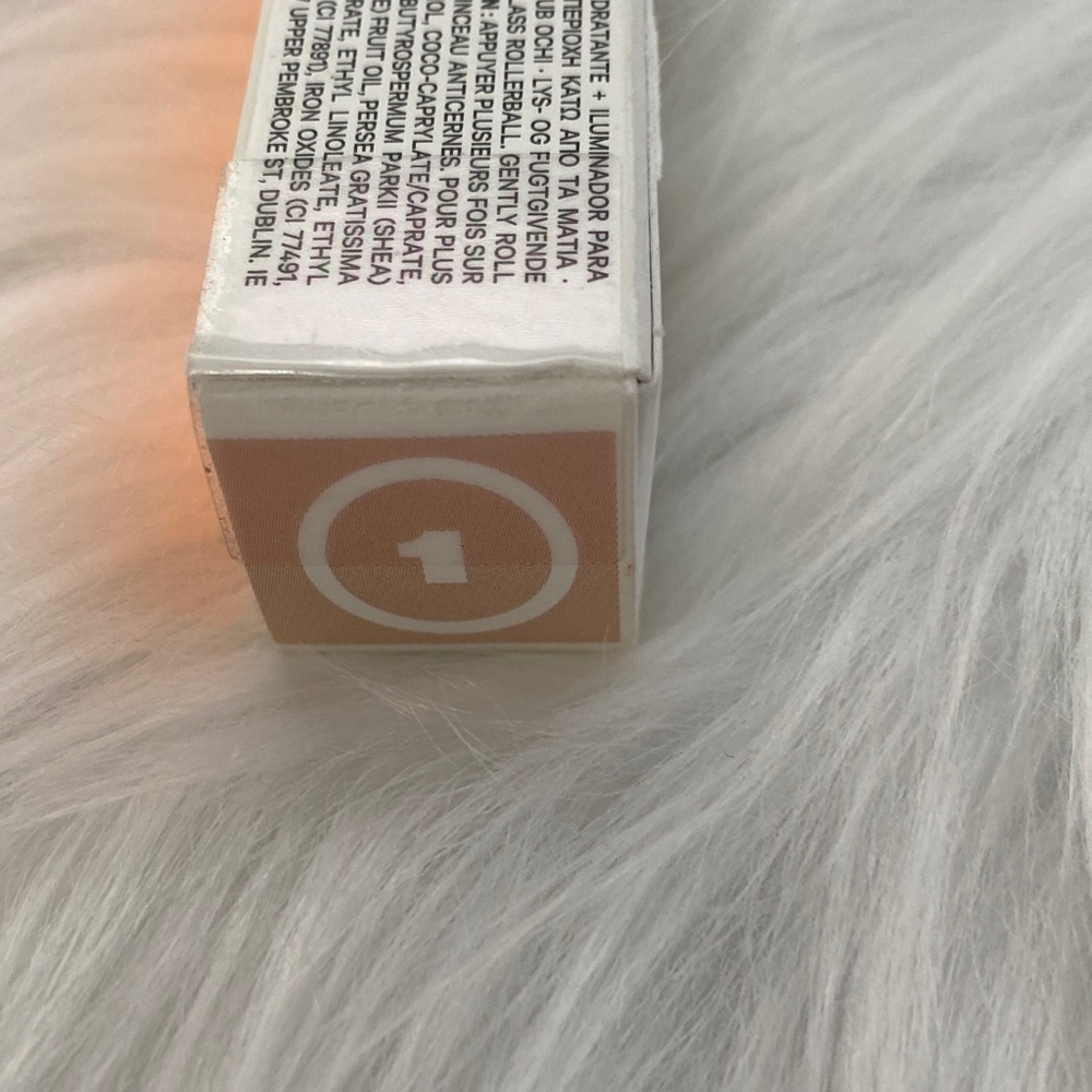 Milk Makeup Sunshine Under Eye tint + brighten #1 - Picture 4 of 11
